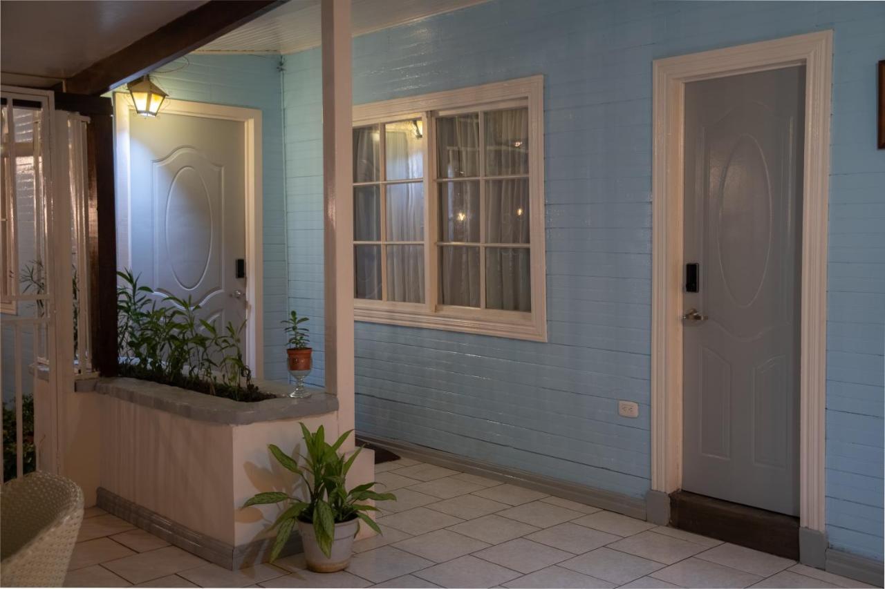 Alice Y Juancito Boutique Hotel Alajuela Ngoại thất bức ảnh