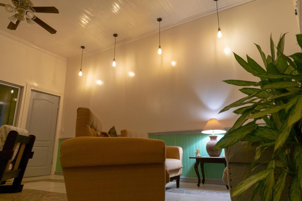 Alice Y Juancito Boutique Hotel Alajuela Ngoại thất bức ảnh